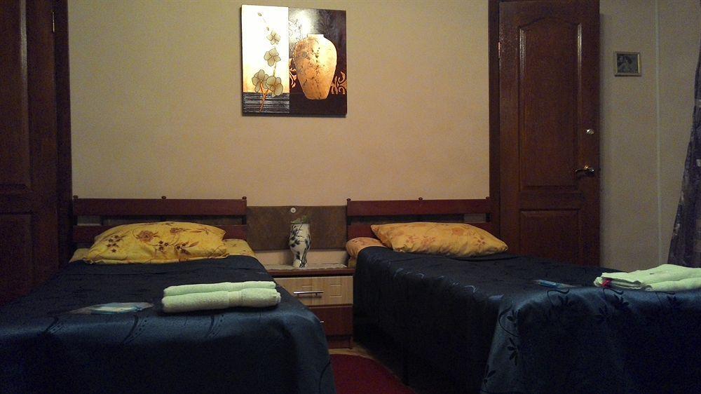 Yellowunlimited Hotel Kharkiv Extérieur photo