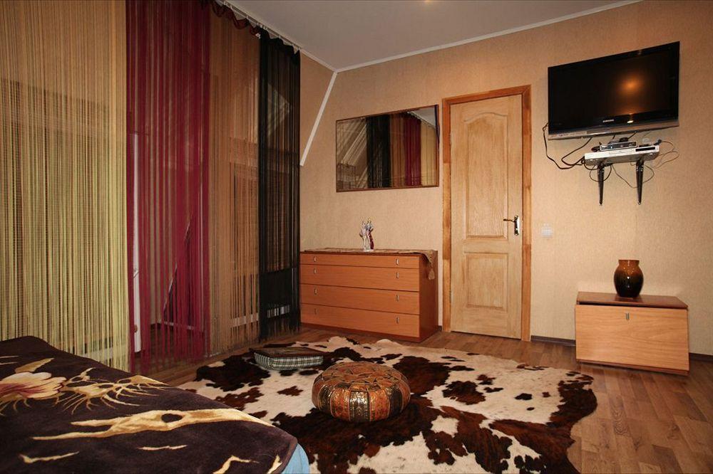 Yellowunlimited Hotel Kharkiv Extérieur photo